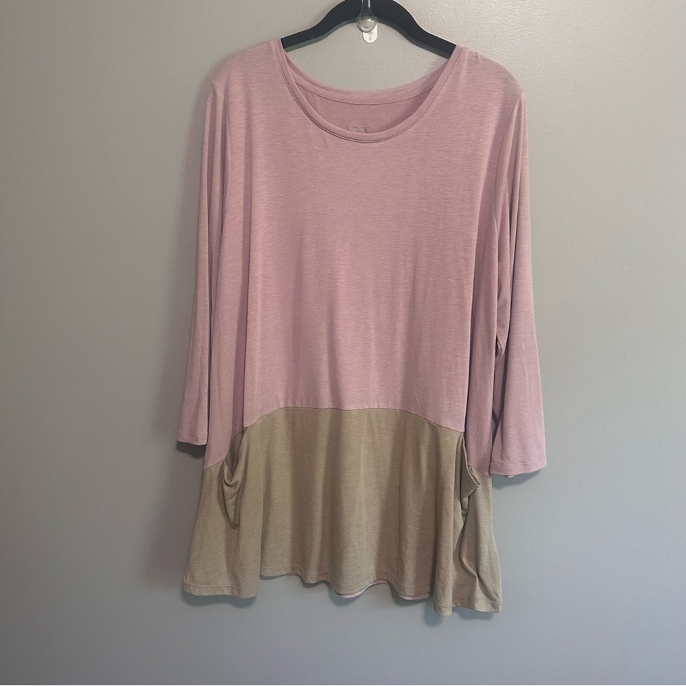 LOGO Lori Goldstein Colorblock Tunic Top XL Pink Beige Soft Stretch Pockets
